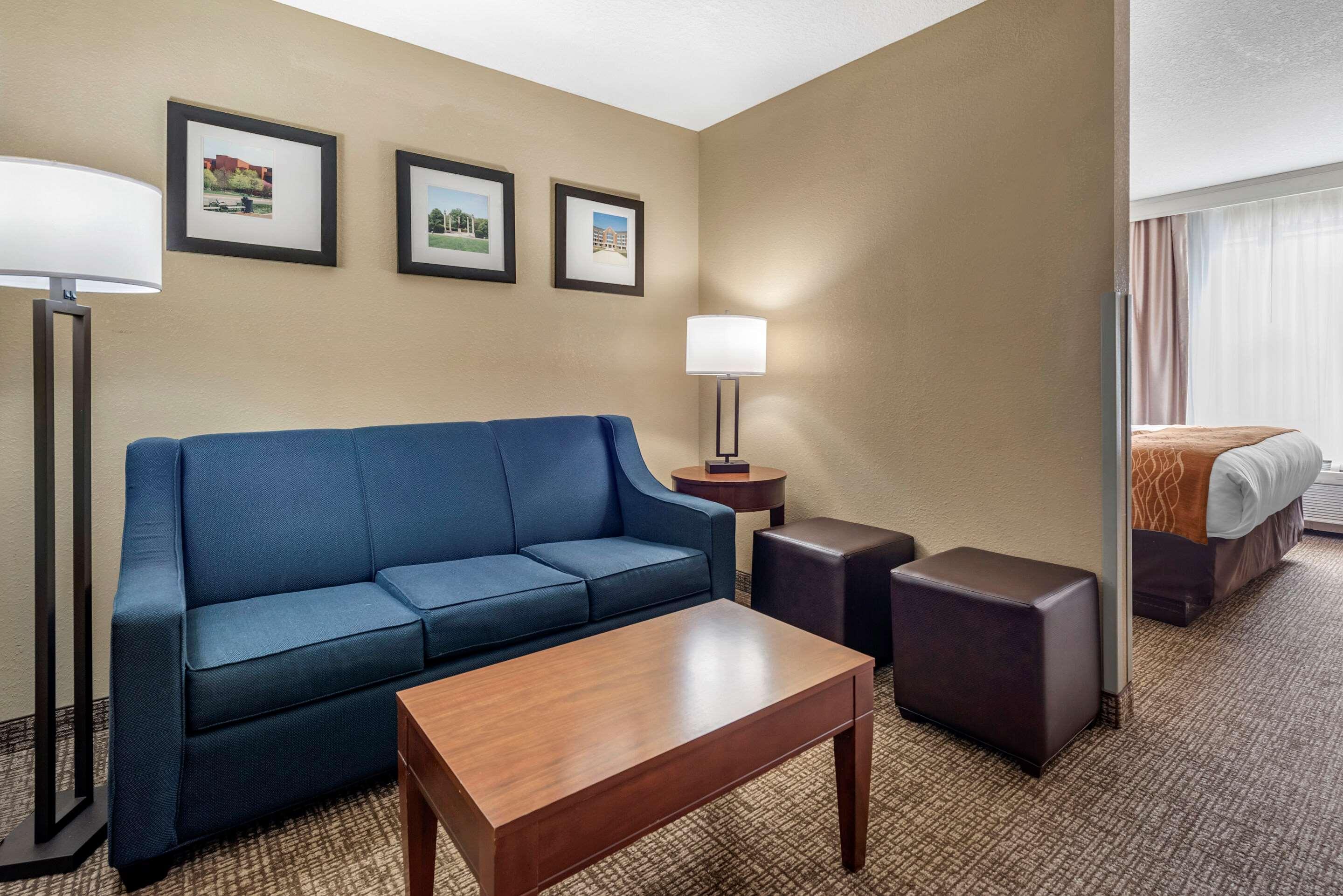 Comfort Inn & Suites Muncie Kültér fotó