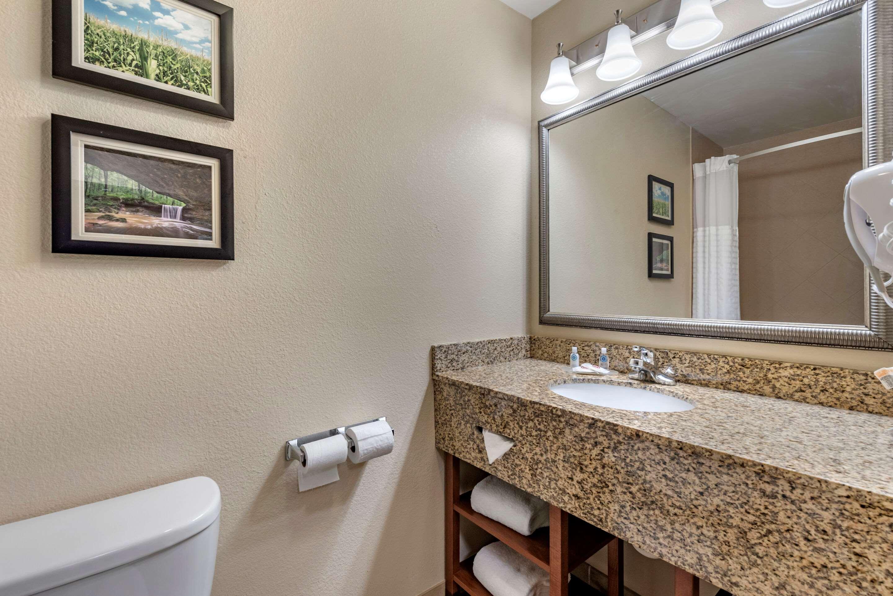 Comfort Inn & Suites Muncie Kültér fotó