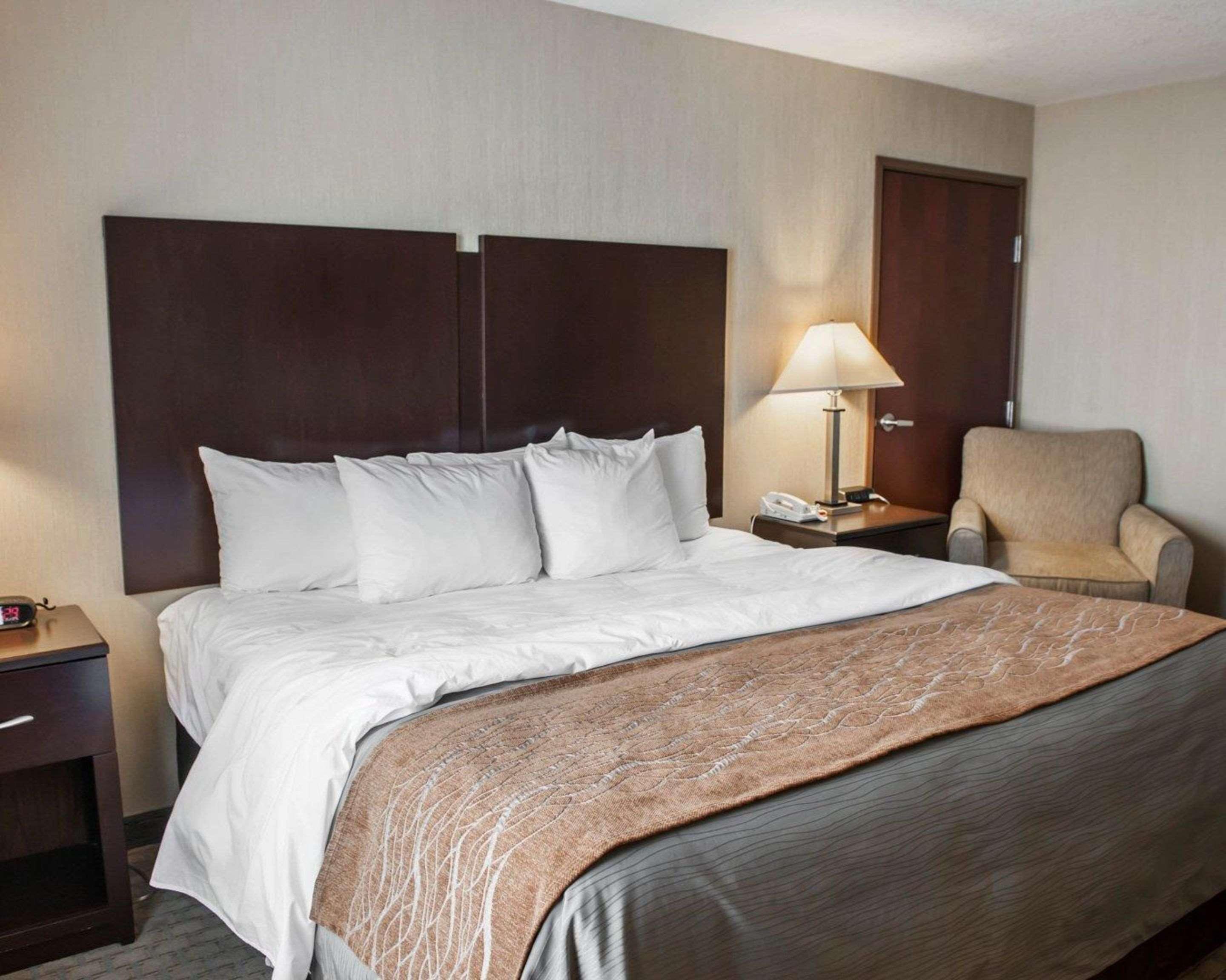 Comfort Inn & Suites Muncie Kültér fotó